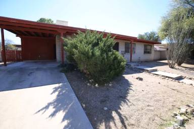 Main picture of 7420 E Calle Merida