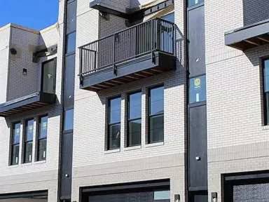 Main picture of 1345 Keosauqua Way
