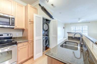 Main picture of 1270 Strassner Dr