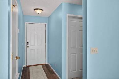 Main picture of 12 Stemson Way
