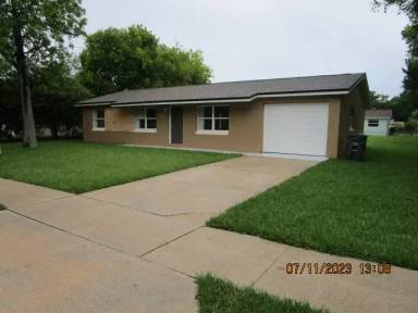 Main picture of 901 Damron St