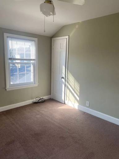 Main picture of 920 Henrietta St