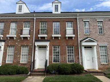 Main picture of 10031 Ansonborough Sq