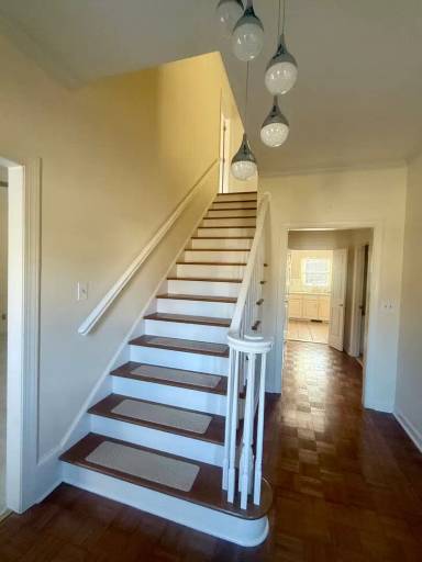 Main picture of 127 Polo Dr