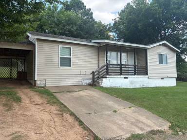 Main picture of 1005 S N St