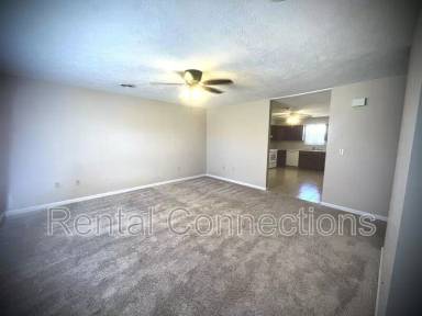 Main picture of 702 Joseph Ln