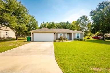 Main picture of 3328 Broadview Cir