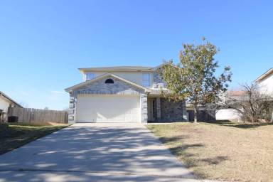 Main picture of 1412 Fox Creek Dr