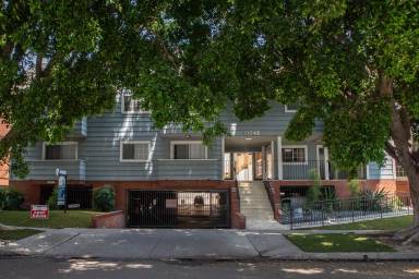 Main picture of 11045 La Maida St