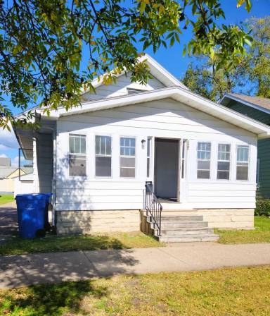 Main picture of 374 W Mark St