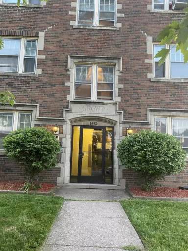 Main picture of 1442 West 101st Street - 4