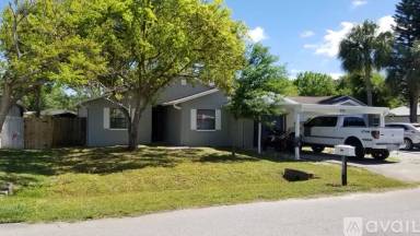 Main picture of 6718 S Sheridan Rd