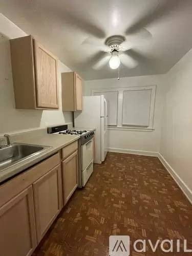 Main picture of 2316 Hudson Ave