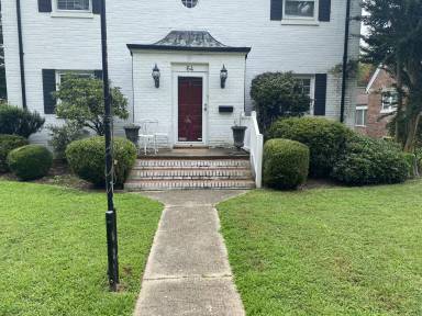 Main picture of 64 Rivermont Dr