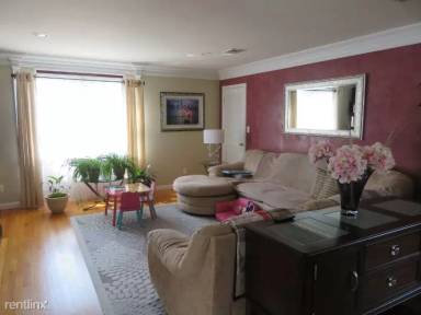 Main picture of 330 Farnham Ave