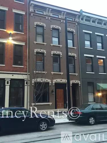Main picture of 1432 Race St