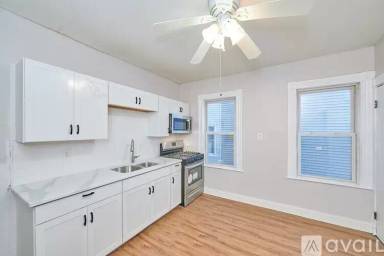 Main picture of 10 Lafield St