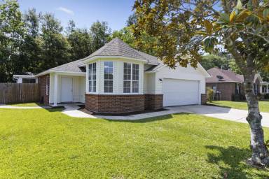 Main picture of 13182 Trailwood Dr