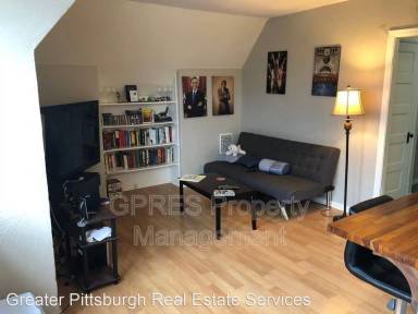 Main picture of 616 Summerlea St