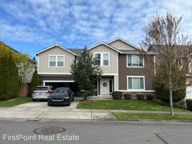 Main picture of 621 24th Ave SW
