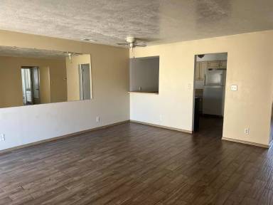 Main picture of 607 Stallion Rd SE