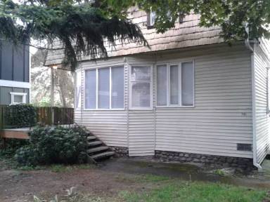 Main picture of 718 27th Ave
