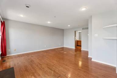 Main picture of 1422 Stirling Ct