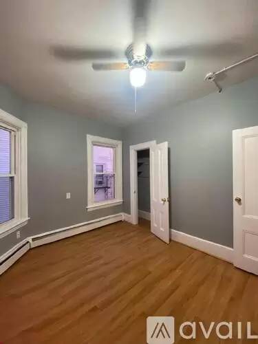 Main picture of 152 Harrison St