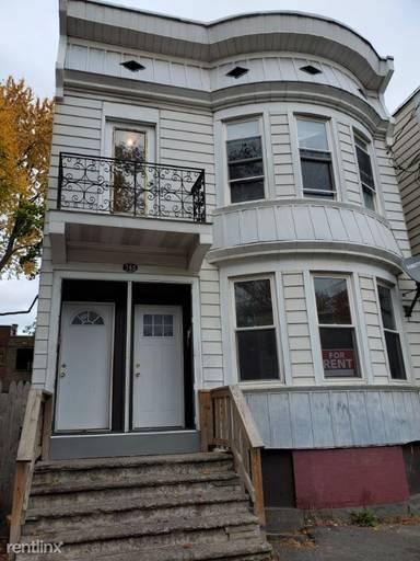 Main picture of 383 Orange St