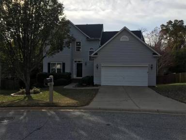 Main picture of 106 Thurber Way