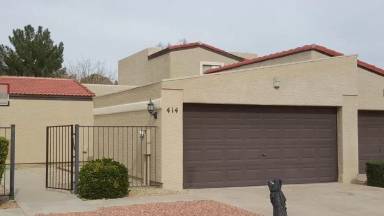 Main picture of 414 E Pecan Rd