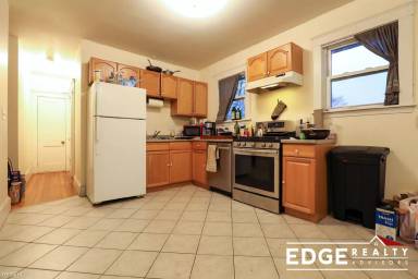 Main picture of 505 Washington St