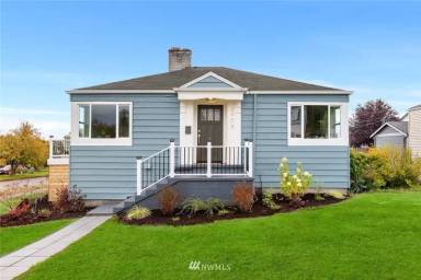 Main picture of 3903 SW Dakota St