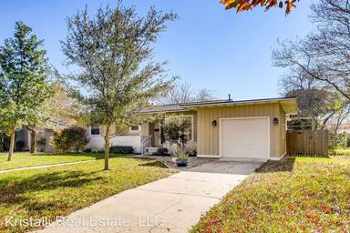 Main picture of 226 Harmon Dr