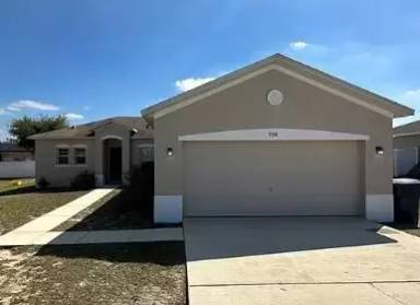 Main picture of 998 Cumberland Dr