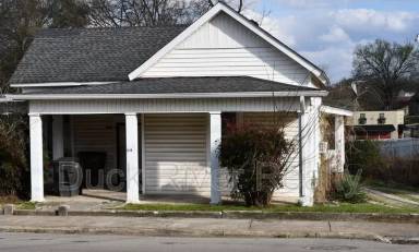 Main picture of 1419B Highland Ave