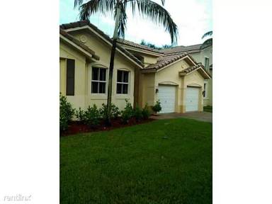 Main picture of 12293 SW 122nd Ct