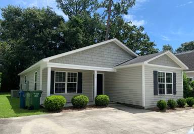 Main picture of 115 Avondale Ave