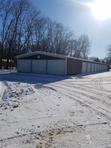 Main picture of 1608 E Rock Falls Rd
