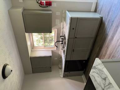 Main picture of 2389 S Breiel Blvd