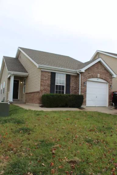 Main picture of 32 Brushy Brook Ct
