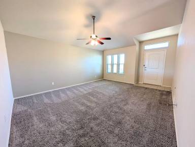 Main picture of 7003 95th St