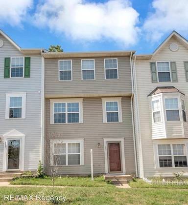 Main picture of 351 Moseby Ct