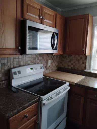 Main picture of 153 Delhi St