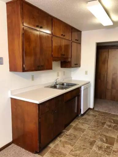 Main picture of 1526 21st Ave S