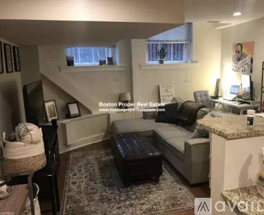 Main picture of 403 Beacon St