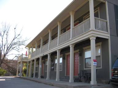 Main picture of 711 W Douglas St