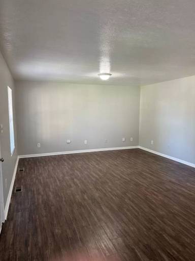 Main picture of 1224 Vermont Ave