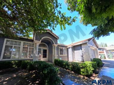 Main picture of 663 Stoneridge Ct