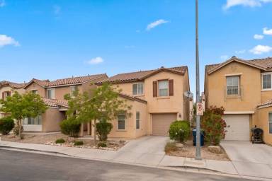 Main picture of 5838 W Agate Ave